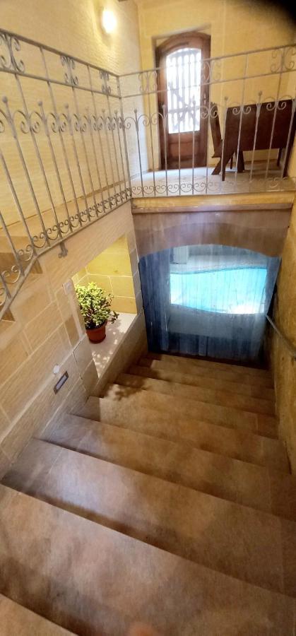 Ta Majsi Farmhouse With Indoor Heated Pool San Lawrenz Exterior foto