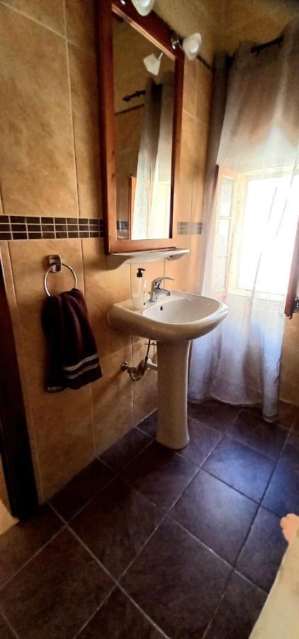 Ta Majsi Farmhouse With Indoor Heated Pool San Lawrenz Exterior foto